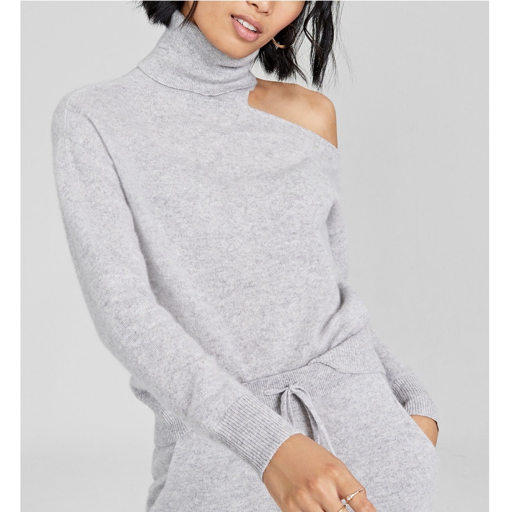 💯 cashmere grey turtle neck sweater